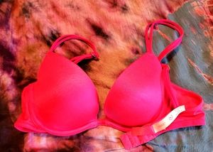Hot pink PLUNGE push up bra